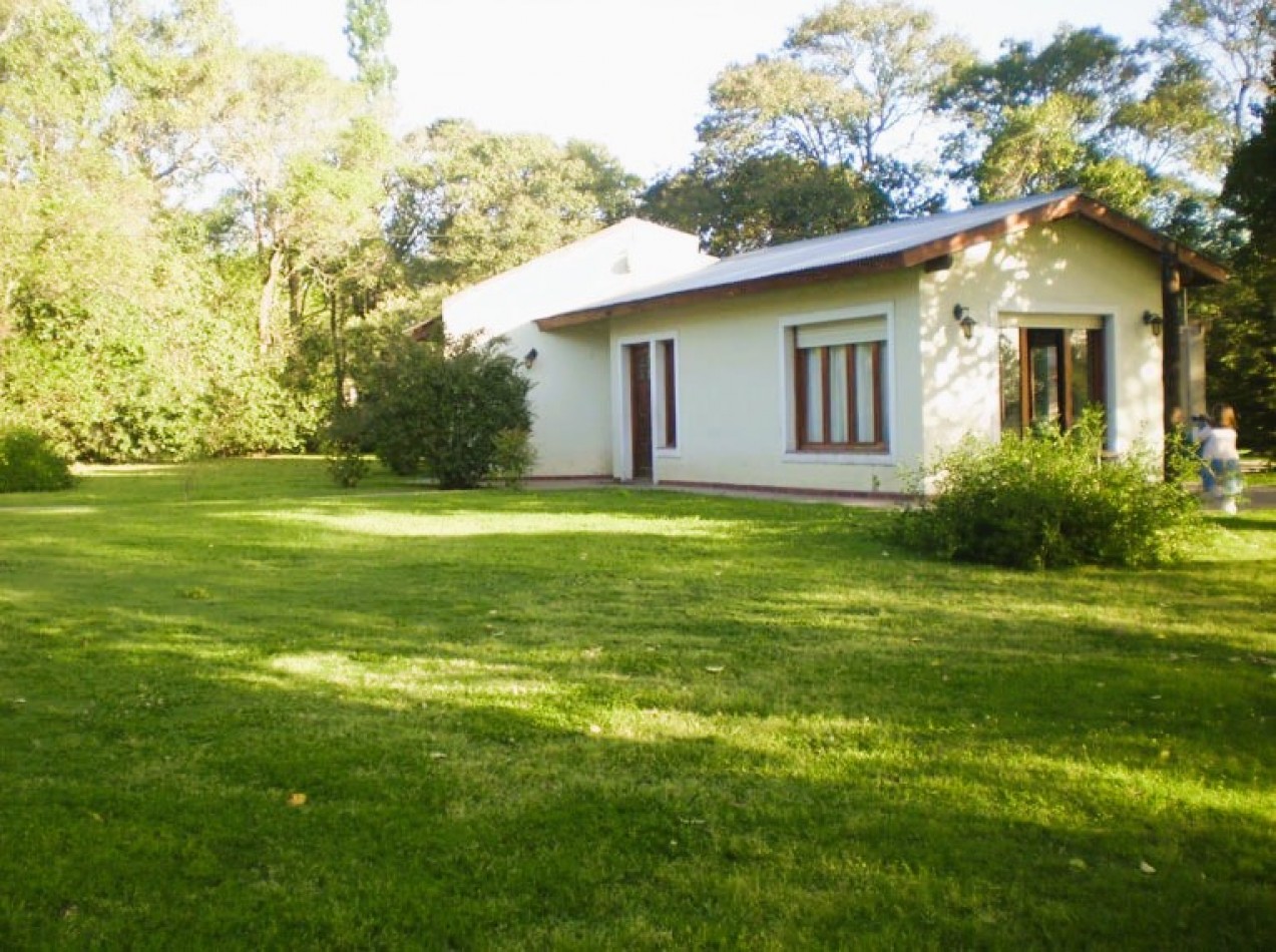 ALQUILER TEMPORARIO. CASA CON ENTORNO RURAL.