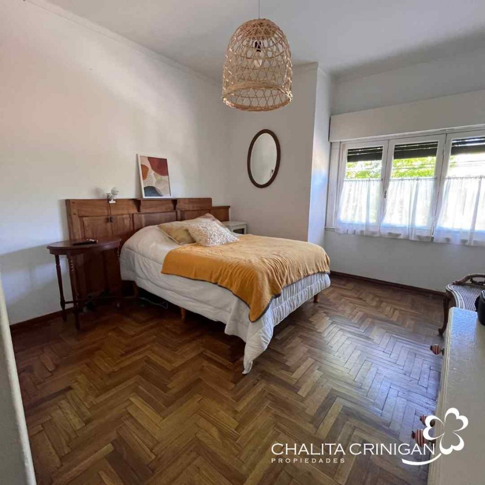 ¡ VENTA ! Gral. Madariaga , Bs. As.   Casa de solida construccion y excelente ubicacion. 