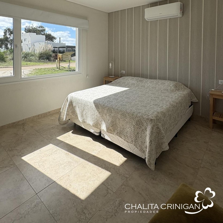 ¡VENTA! Costa Esmeralda, barrio Ecuestre. Casa totalmente equipada