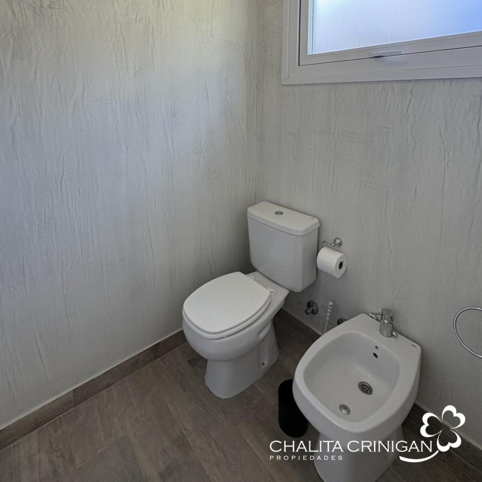 ¡VENTA! Costa Esmeralda, barrio Ecuestre. Casa totalmente equipada