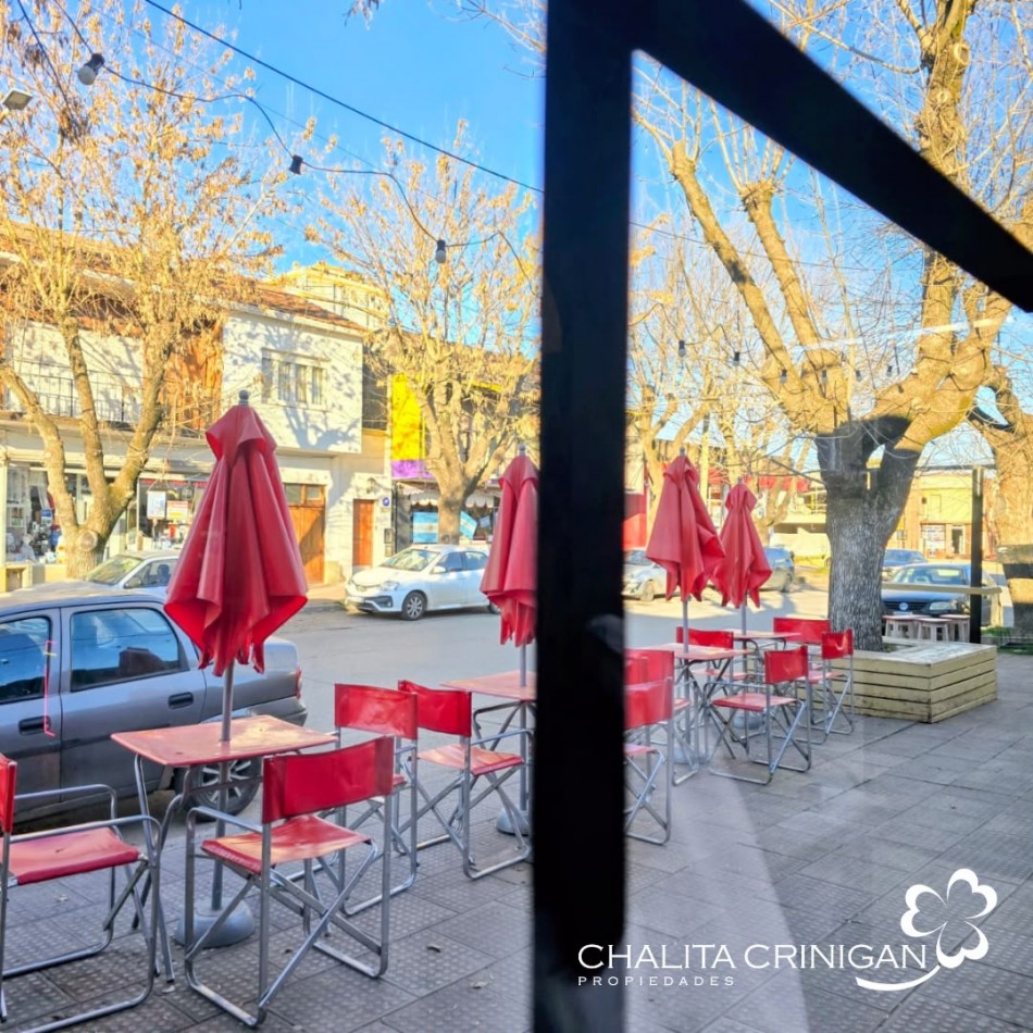 ¡VENTA! Gral. Madariaga, Bs. As. Tres locales mas casa en el corazon de la ciudad 