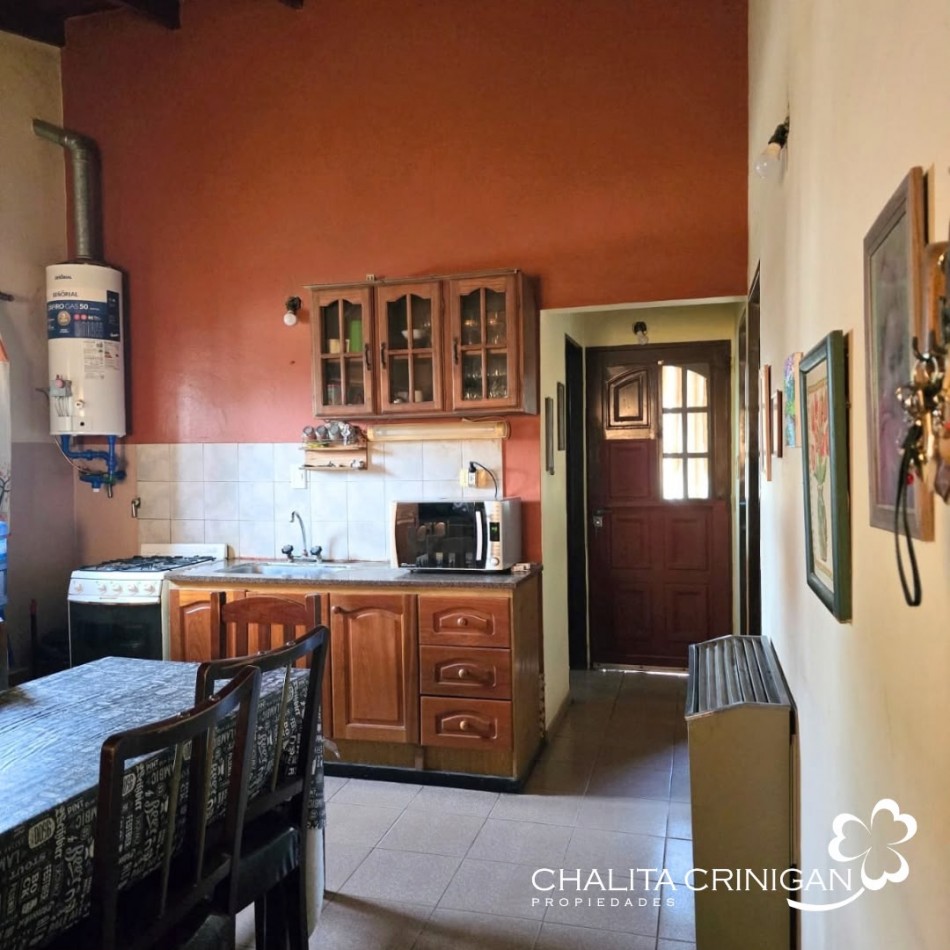 ¡VENTA! Gral. Madariaga - Bs.As. Casa de dos dormitorios mas galpon
