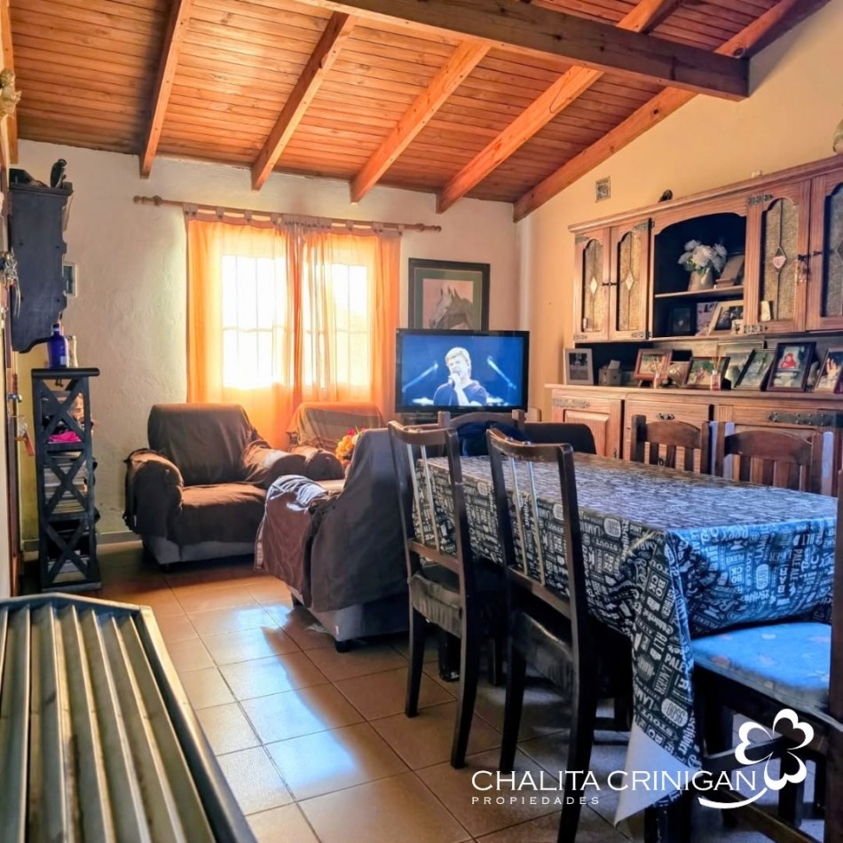 ¡VENTA! Gral. Madariaga - Bs.As. Casa de dos dormitorios mas galpon