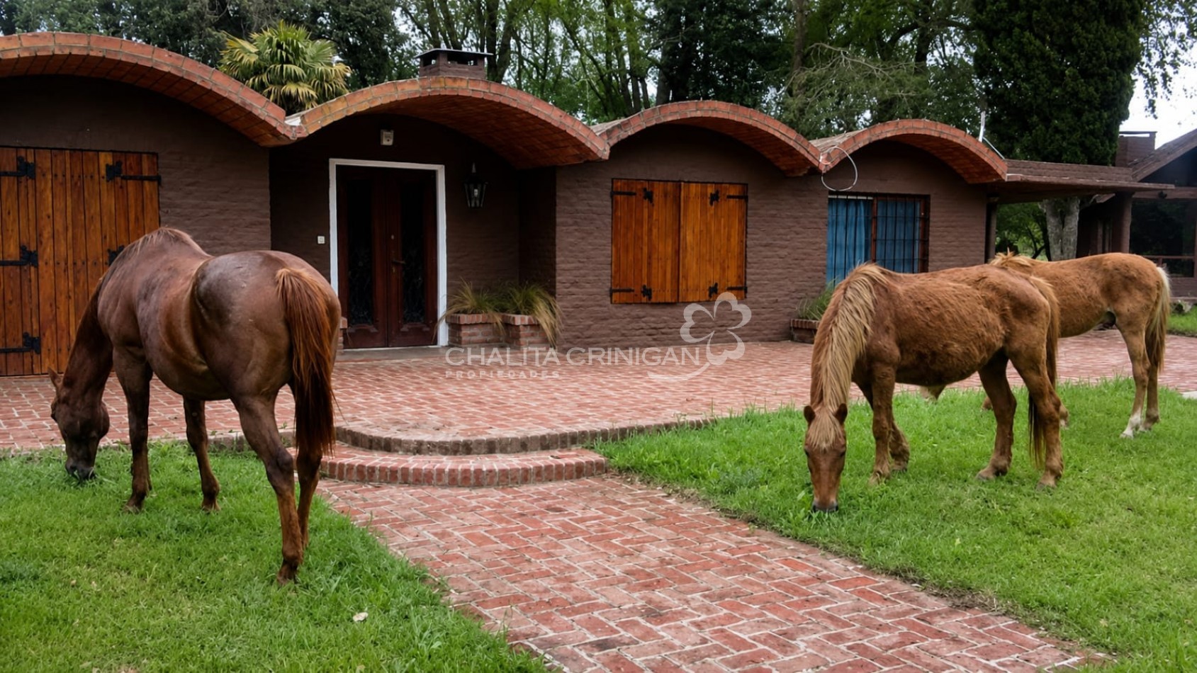 ¡VENTA! Gral. Madariaga, Bs. As. Casa quinta mas quincho y amplia piscina 