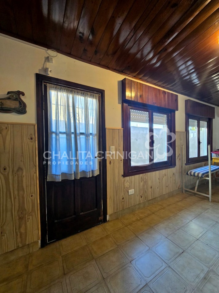 ¡VENTA! Gral. Madariaga, Bs. As. Casa reciclada con local en zona centrica 