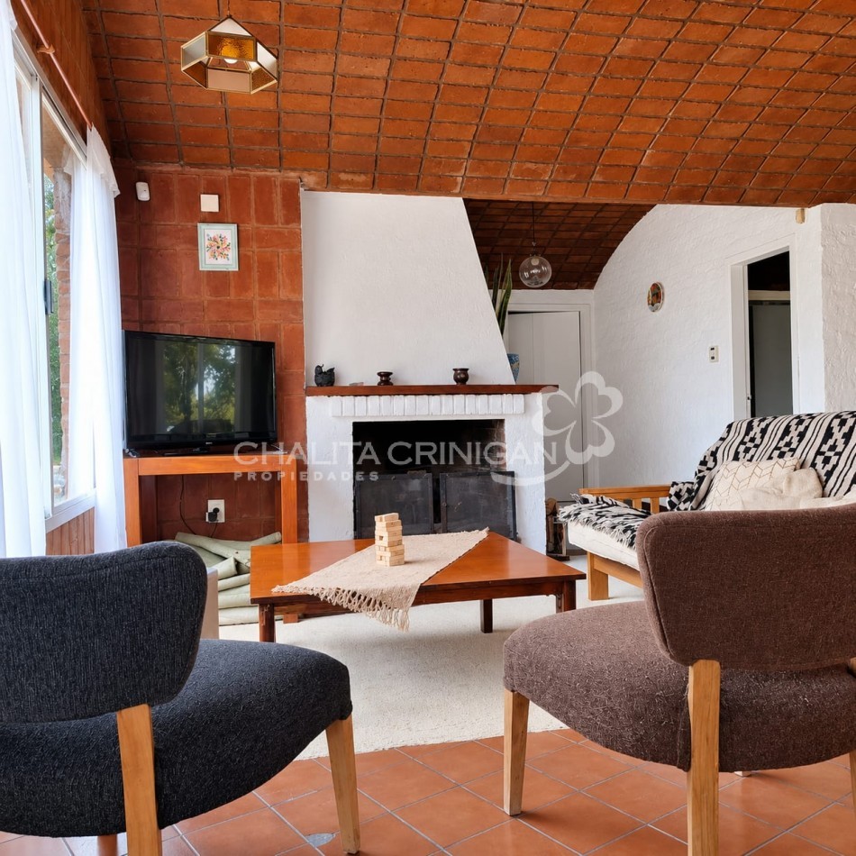 ¡VENTA! Gral. Madariaga, Bs. As. Casa quinta mas quincho y amplia piscina 
