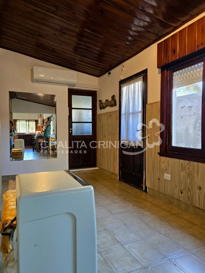 ¡VENTA! Gral. Madariaga, Bs. As. Casa reciclada con local en zona centrica 